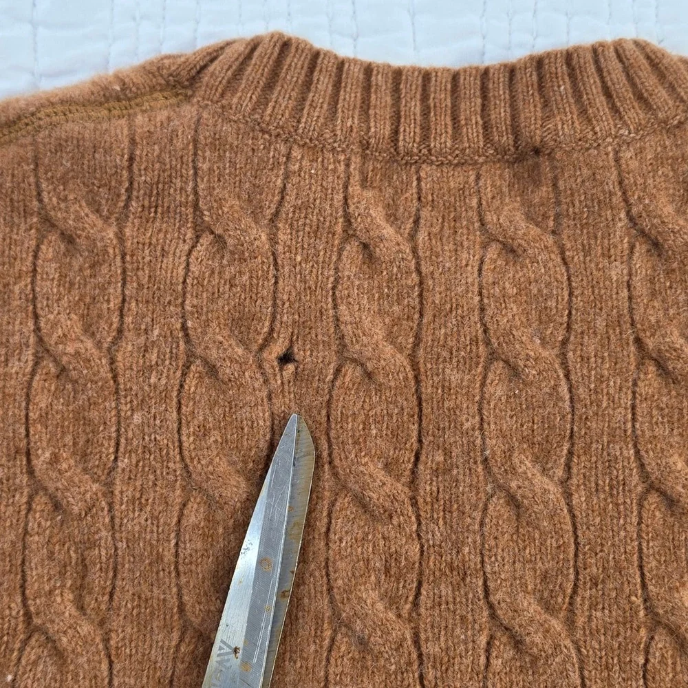 Banana Republic Angora Cashmere Wool Cable Knit Sweater Camel Mens M Flawed